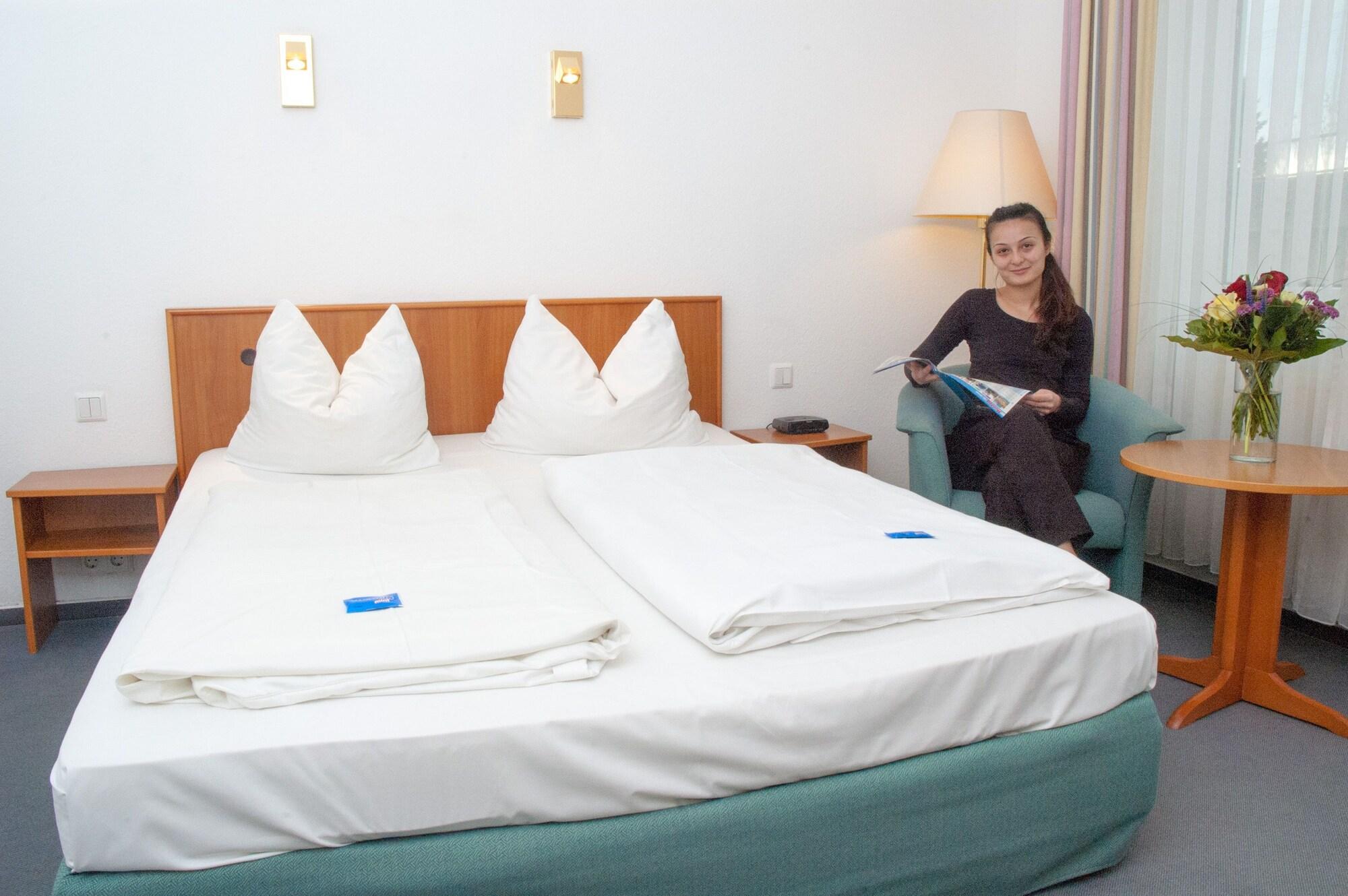 Kempe Komfort Plus Hotel Solingen Luaran gambar